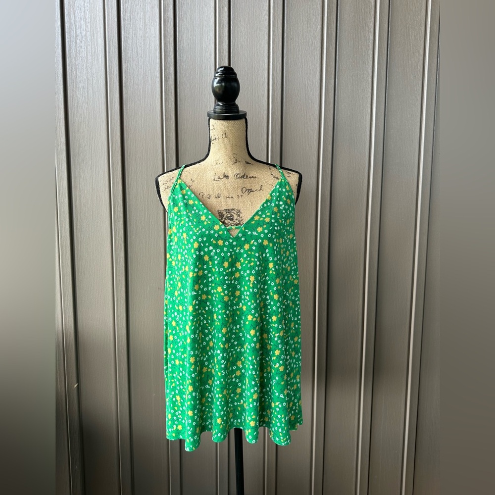 Kaileigh Green Floral Camisole Top XXL NWT